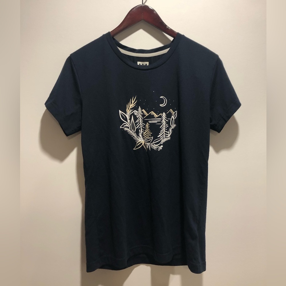Navy Graphic T-Shirt with Nature Design Helly Hansen